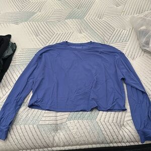 Lululemon crop long sleeve - size 10